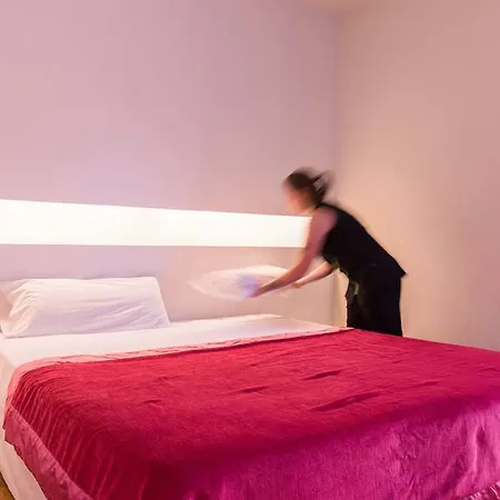 Oghotel Hotel *